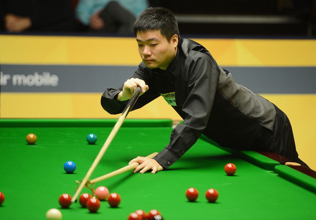 雄鹿在三分 雄鹿在三分